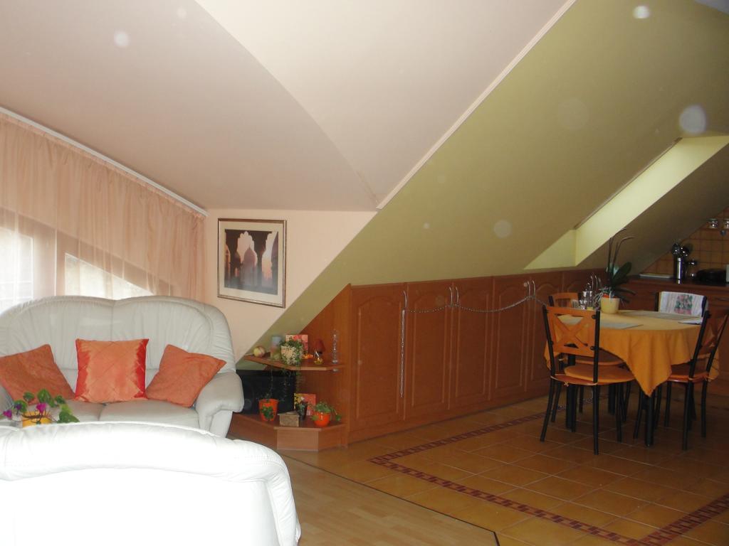 Ferienwohnung Апартаменты Хевиз